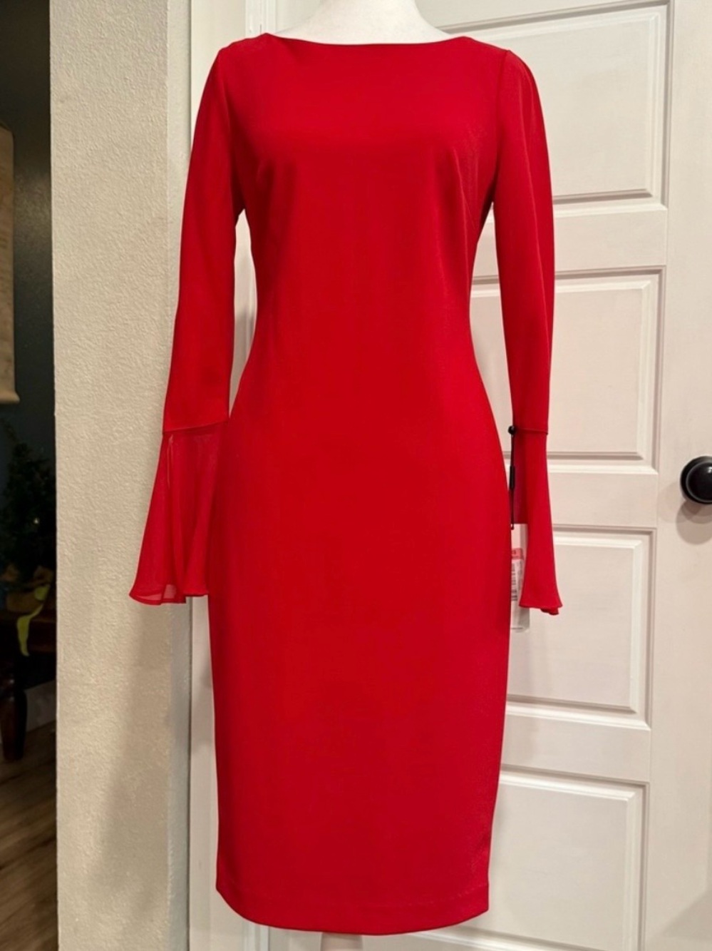 Calvin Klein Red Bell Sleeve Sheath Dress Size 4 NWT Cocktail Holiday Career